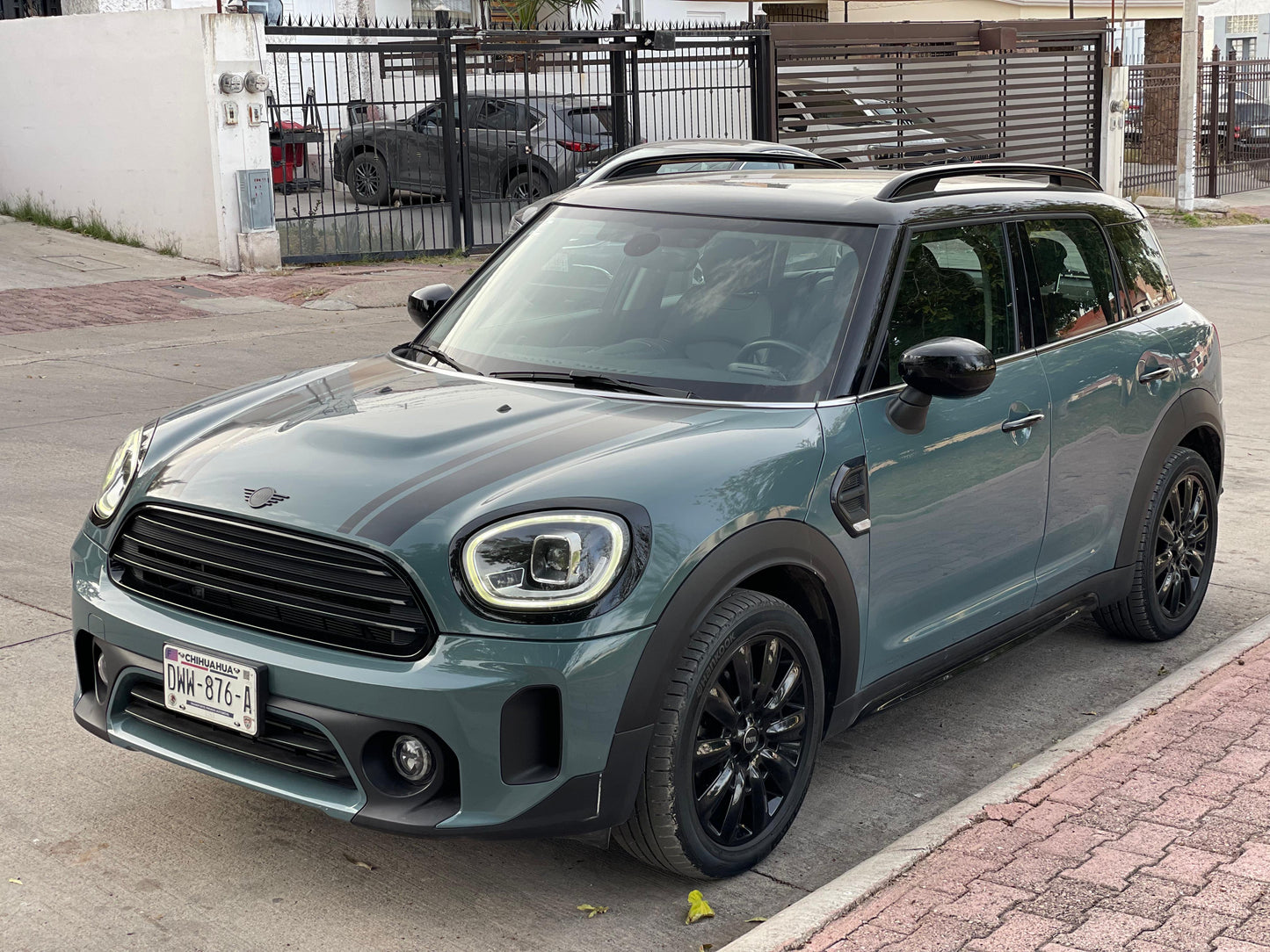 2022 MINI COUNTRYMAN CLASSIC