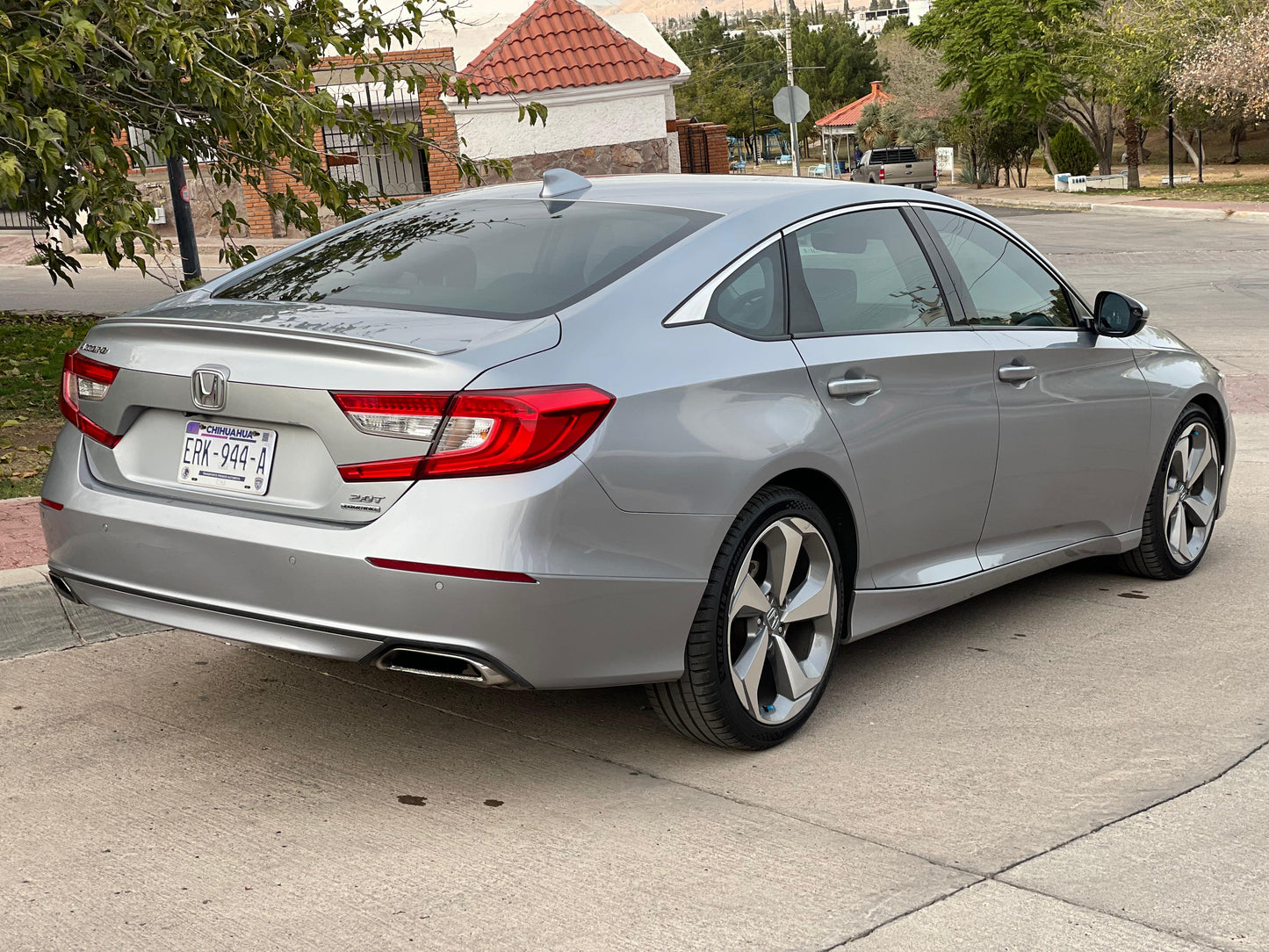 2018 HONDA ACCORD TOURING