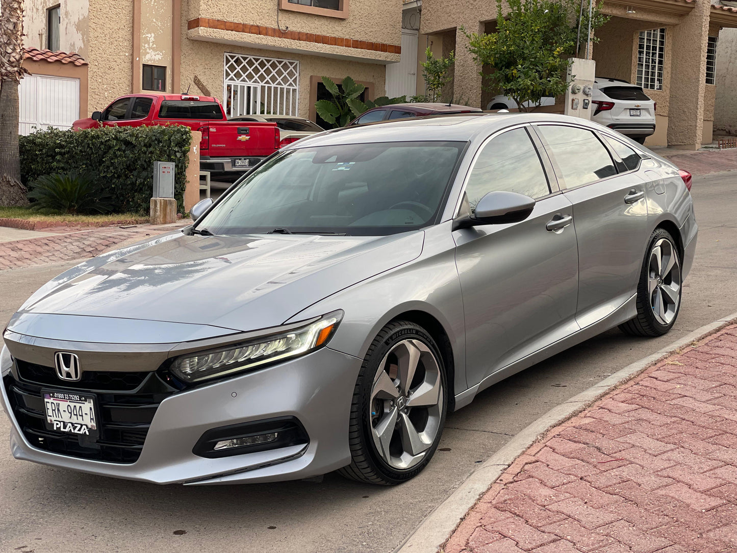 2018 HONDA ACCORD TOURING