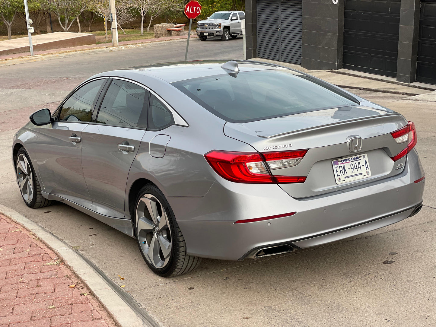 2018 HONDA ACCORD TOURING